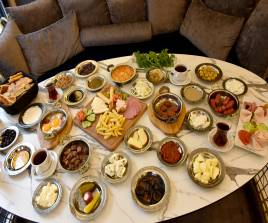 Serpme Kahvaltı